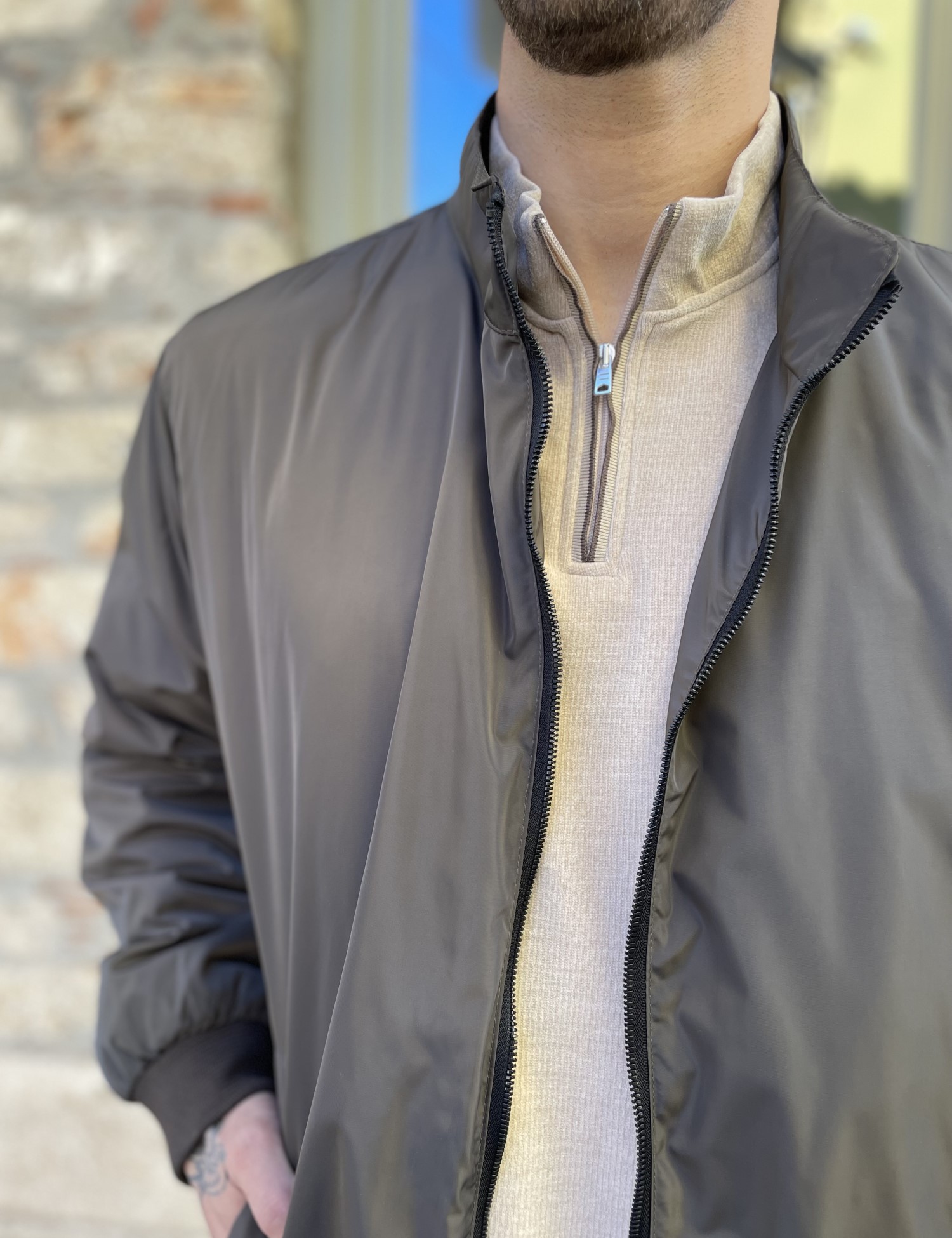 Ανδρικό χακί μπουφάν με γιακά και λάστιχο Plus Size EP492 φωτογραφία